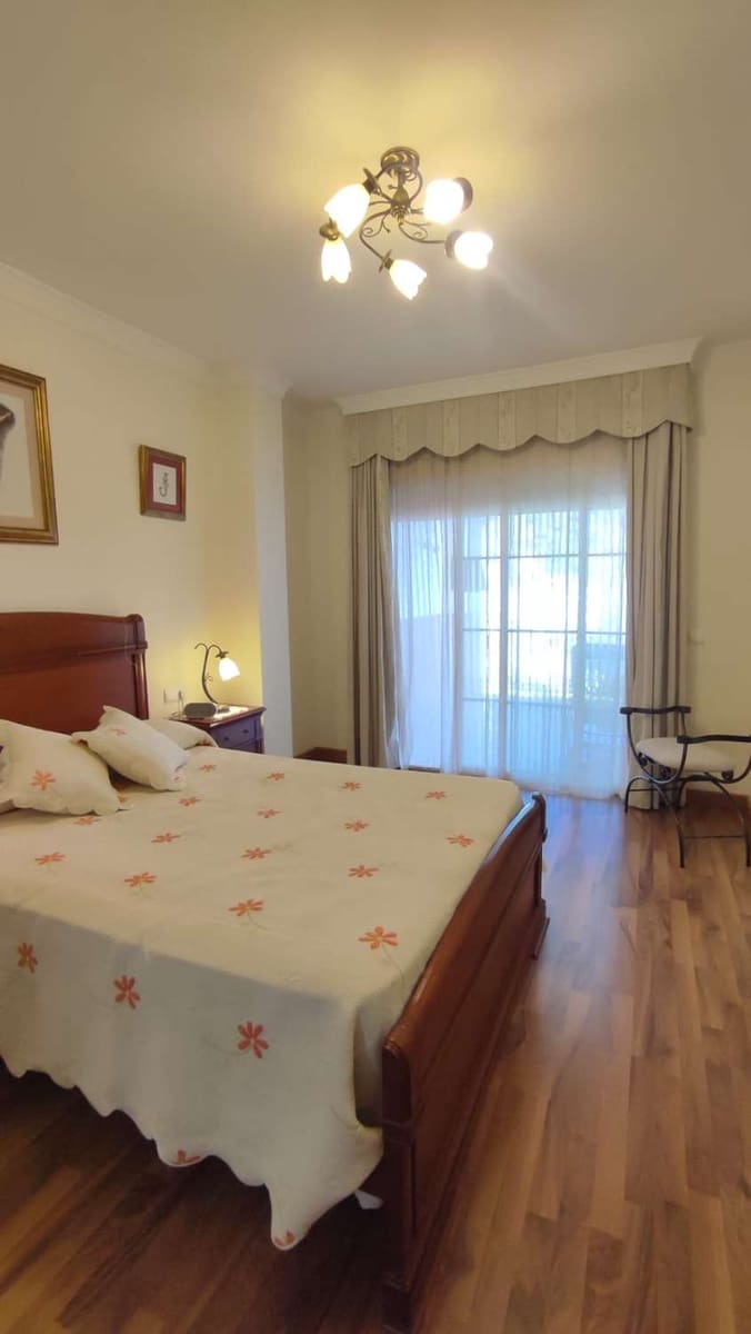 3 bedroom Townhouse for sale in Algarrobo with garage - € 470,000 (Ref: 10011815)