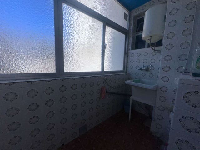 3 bedroom Flat for sale in Torre del Mar, Vélez-Málaga - € 280,000 (Ref: 10011816)