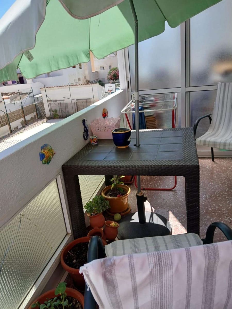 3 slaapkamer Flat te koop in Torre del Mar met zwembad - € 299.000 (Ref: 10011817)