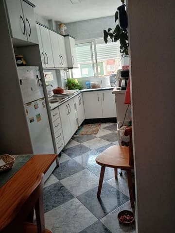 3 sypialnia Mieszkanie na sprzedaż w Torre del Mar, Vélez-Málaga z basenem - 299 000 € (Ref: 10011817)