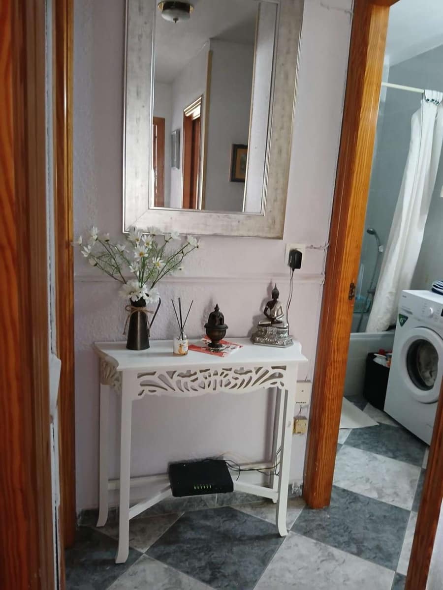 3 slaapkamer Flat te koop in Torre del Mar met zwembad - € 299.000 (Ref: 10011817)