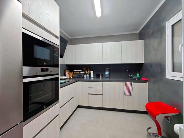 4 bedroom Terraced Villa for sale in Torre del Mar, Vélez-Málaga with pool garage - € 474,000 (Ref: 10011821)