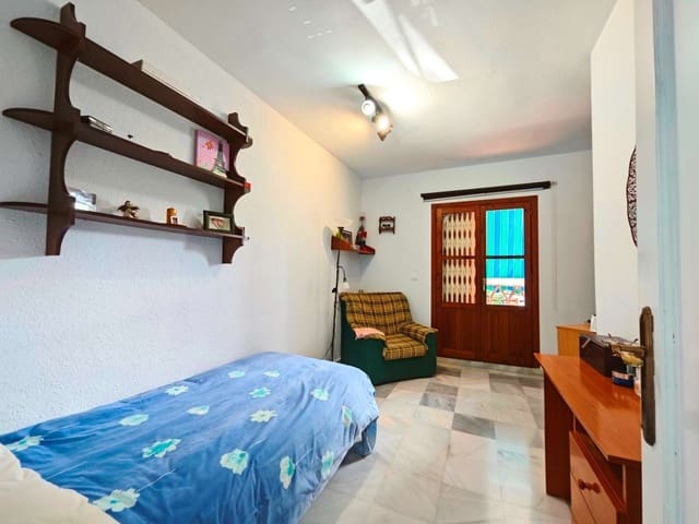 4 bedroom Terraced Villa for sale in Torre del Mar, Vélez-Málaga with pool garage - € 474,000 (Ref: 10011821)