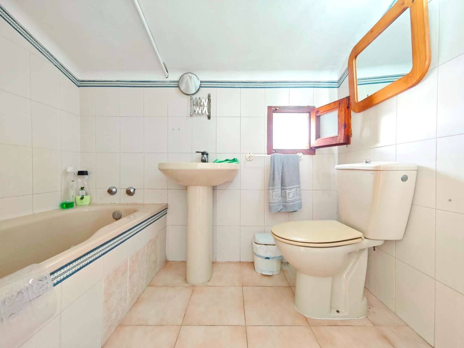 4 bedroom Terraced Villa for sale in Torre del Mar with pool garage - € 474,000 (Ref: 10011821)