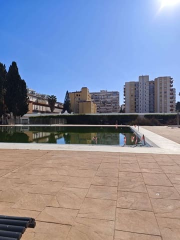 3 slaapkamer Flat te koop in Torre del Mar, Vélez-Málaga met zwembad - € 309.000 (Ref: 10011822)