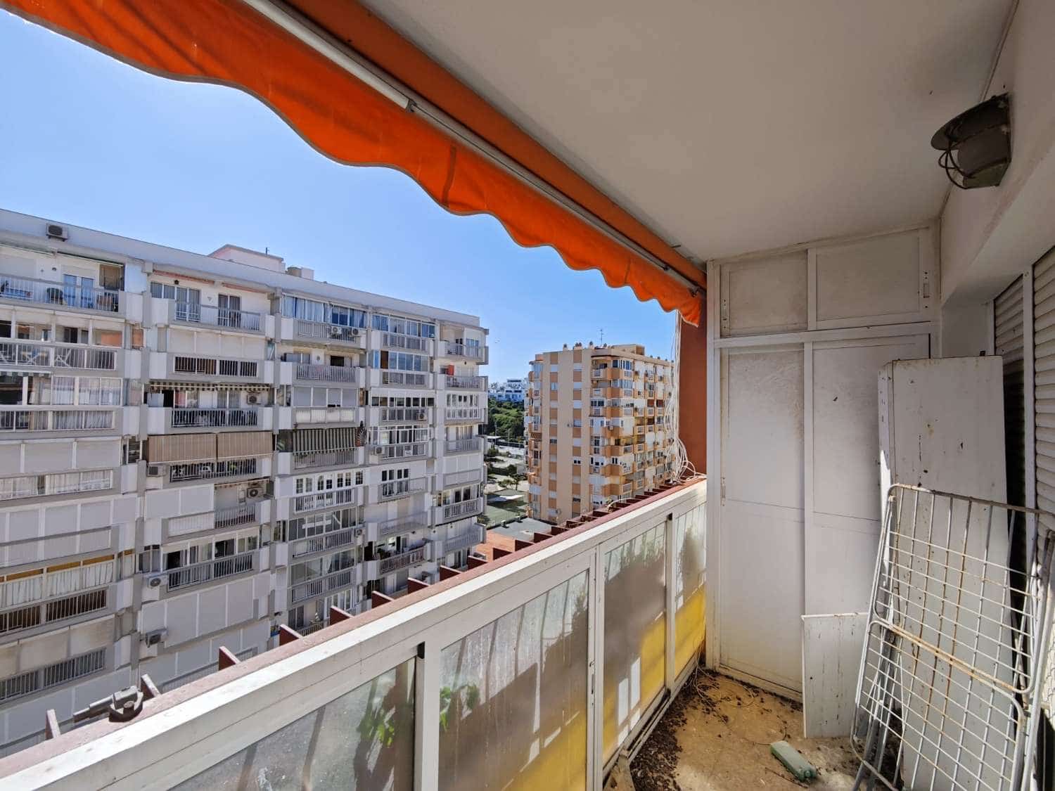 3 Zimmer Wohnung zu verkaufen in Torre del Mar mit Pool - 309.000 € (Ref: 10011822)