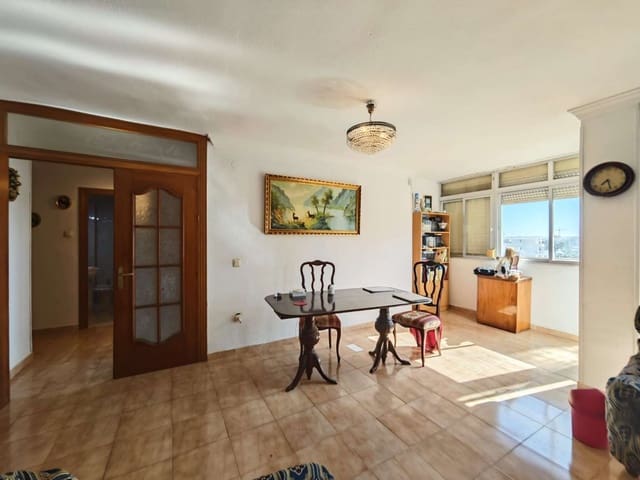 3 slaapkamer Flat te koop in Torre del Mar, Vélez-Málaga met zwembad - € 309.000 (Ref: 10011822)