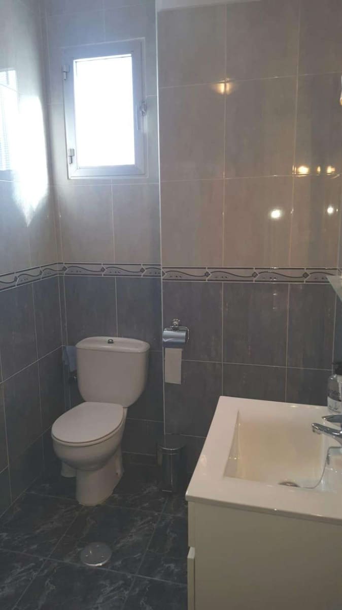 4 bedroom Townhouse for sale in Algarrobo with garage - € 250,000 (Ref: 10011823)