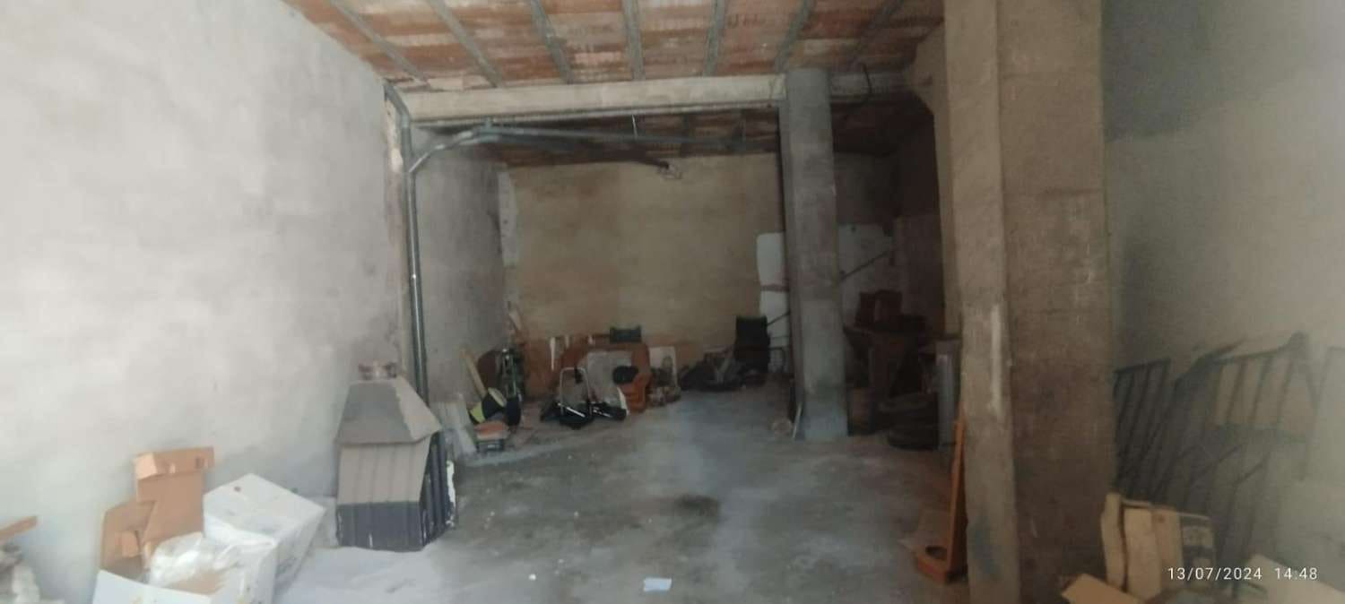 4 bedroom Townhouse for sale in Algarrobo with garage - € 250,000 (Ref: 10011823)