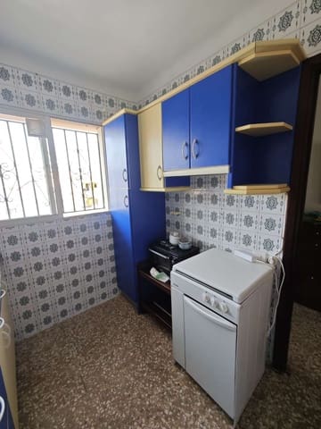 2 bedroom Flat for sale in Torre del Mar, Vélez-Málaga with pool - € 270,000 (Ref: 10011824)