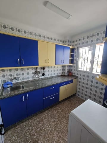 2 bedroom Flat for sale in Torre del Mar, Vélez-Málaga with pool - € 270,000 (Ref: 10011824)
