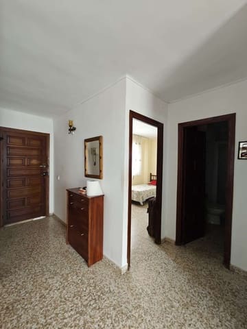 2 bedroom Flat for sale in Torre del Mar, Vélez-Málaga with pool - € 270,000 (Ref: 10011824)