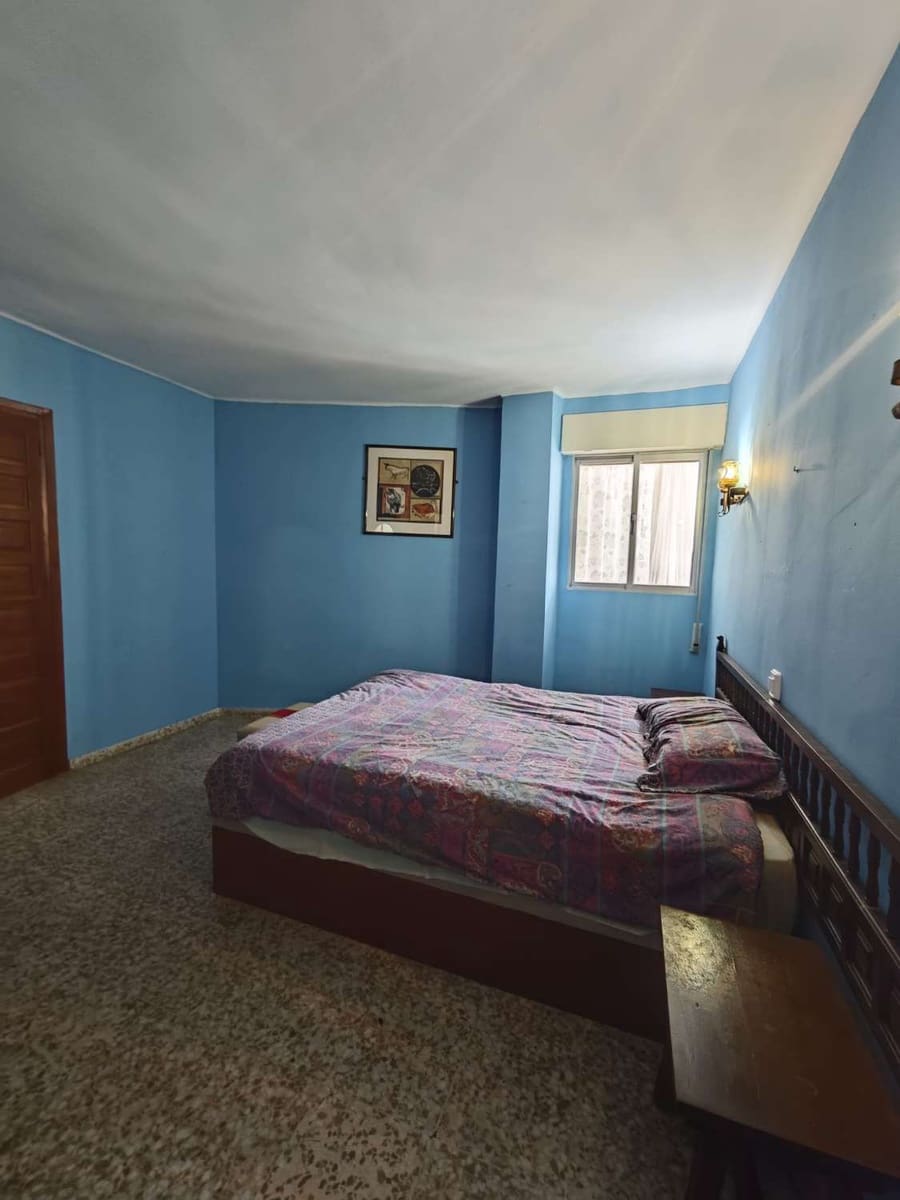 2 quarto Apartamento para venda em Torre del Mar com piscina - 260 000 € (Ref: 10011824)