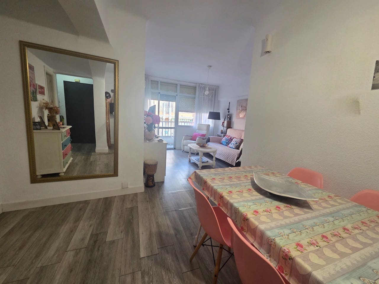 2 bedroom Flat for sale in Torre del Mar - € 250,000 (Ref: 10011825)