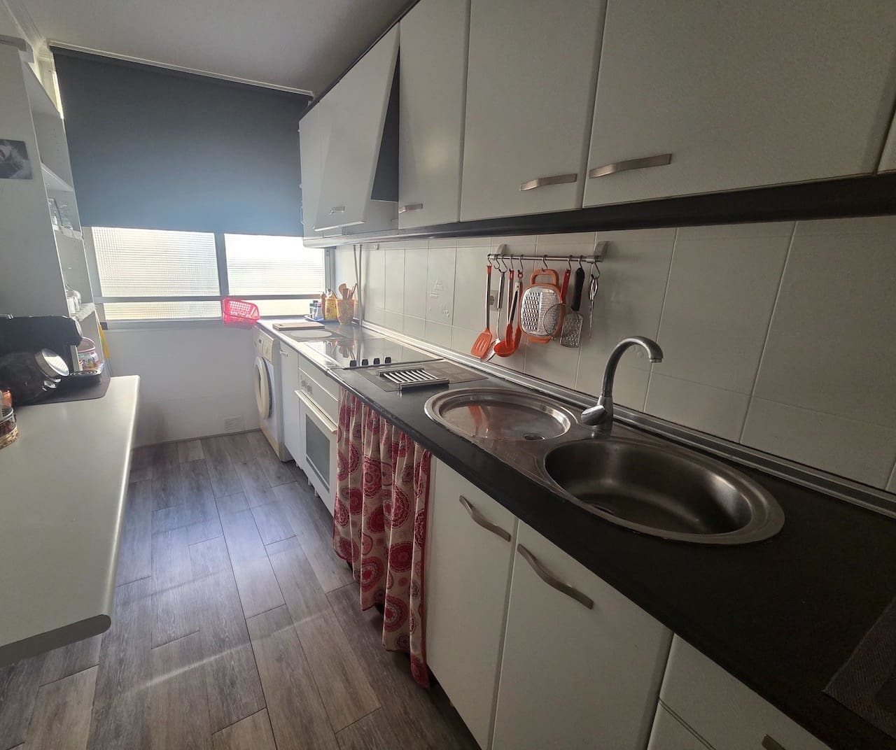 2 bedroom Flat for sale in Torre del Mar - € 250,000 (Ref: 10011825)