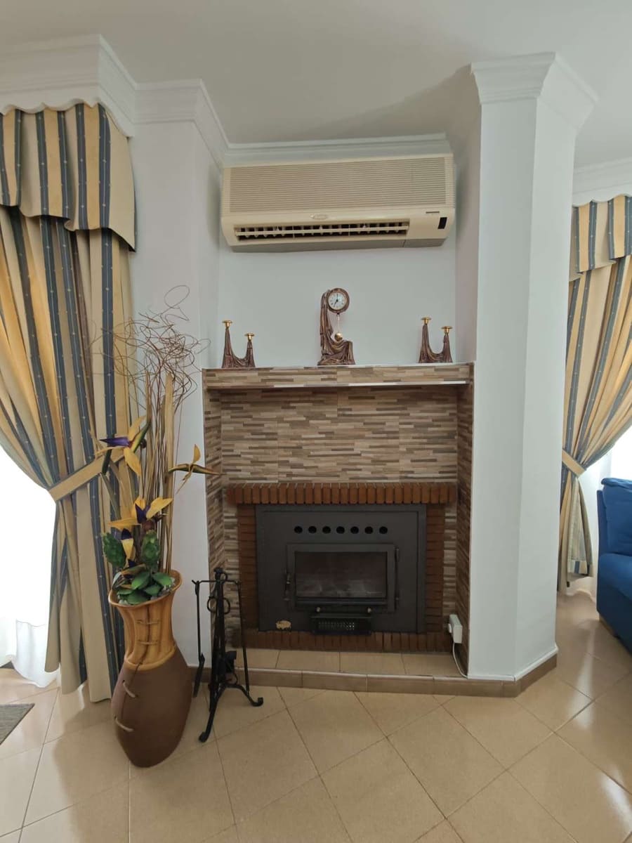 3 Zimmer Wohnung zu verkaufen in Algarrobo - 250.000 € (Ref: 10011826)