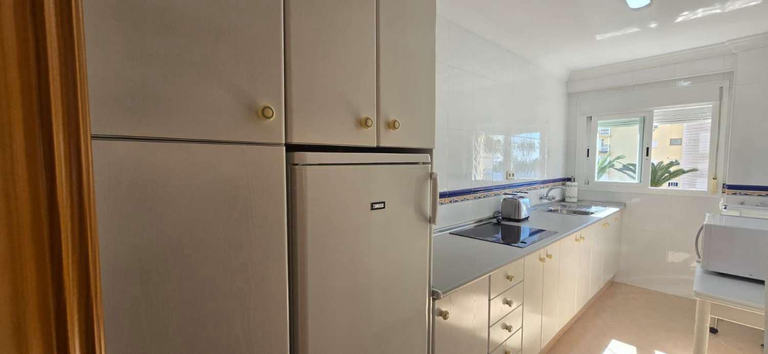 2 bedroom Flat for sale in Algarrobo with pool - € 325,000 (Ref: 10011827)