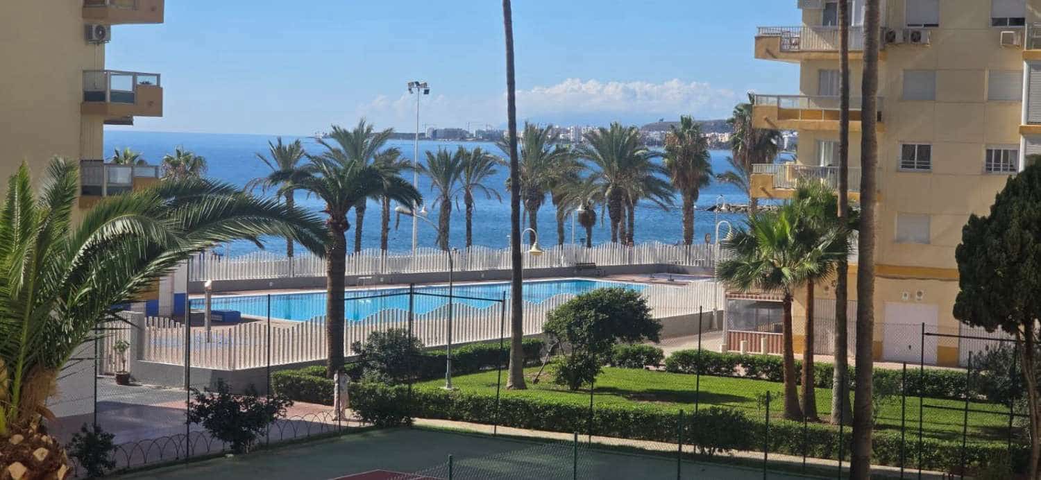 2 bedroom Flat for sale in Algarrobo with pool - € 325,000 (Ref: 10011827)