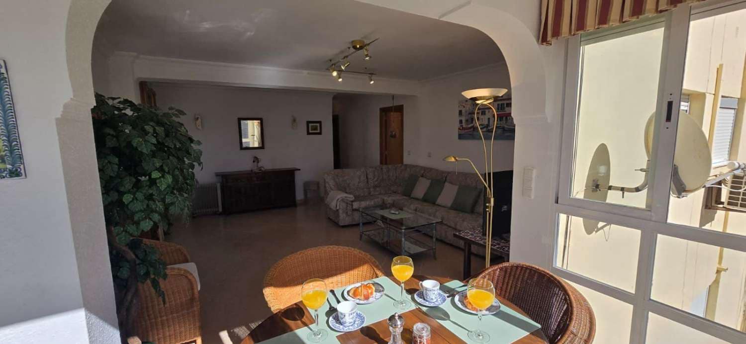 2 bedroom Flat for sale in Algarrobo with pool - € 325,000 (Ref: 10011827)