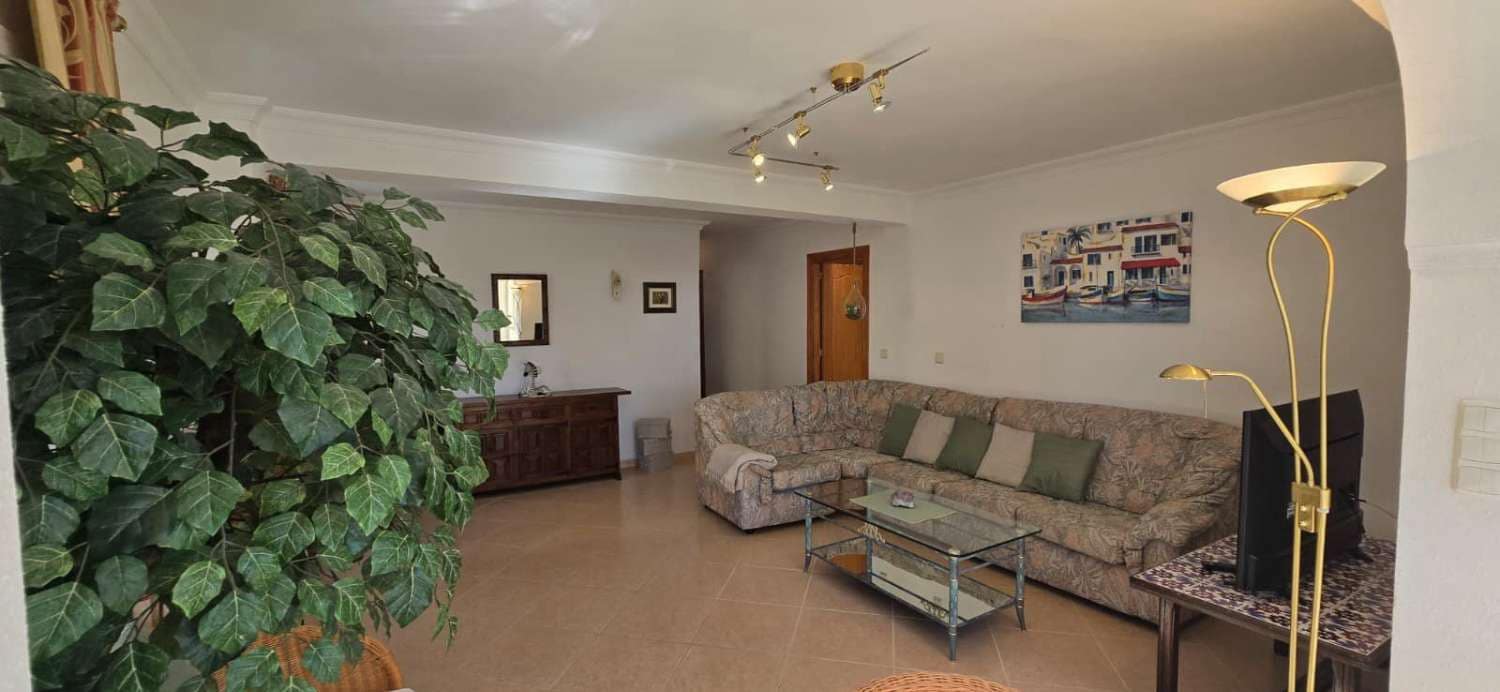 2 bedroom Flat for sale in Algarrobo with pool - € 325,000 (Ref: 10011827)