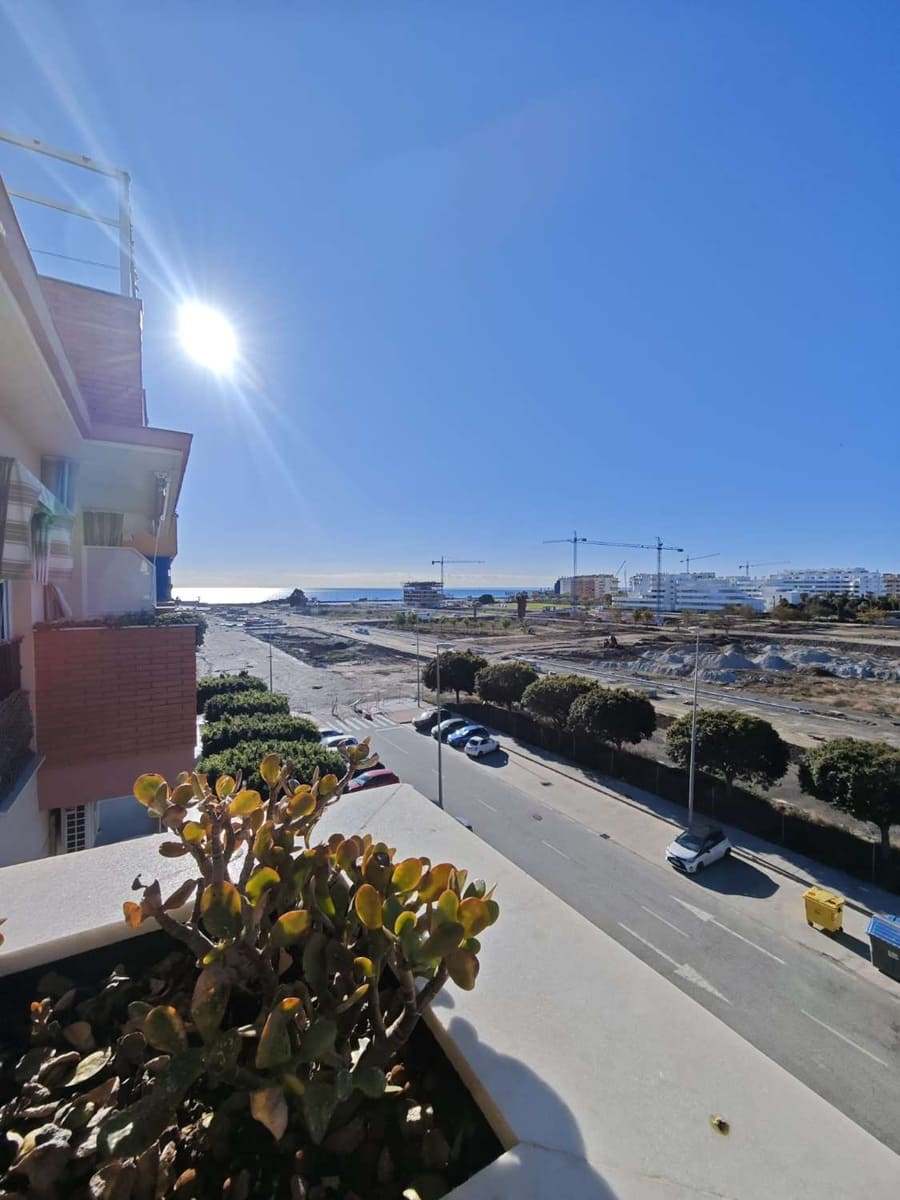 4 bedroom Flat for sale in Torre del Mar with garage - € 484,900 (Ref: 10011828)