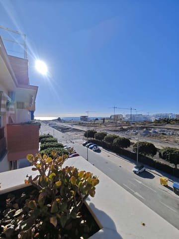 4 bedroom Flat for sale in Torre del Mar, Vélez-Málaga with garage - € 484,900 (Ref: 10011828)