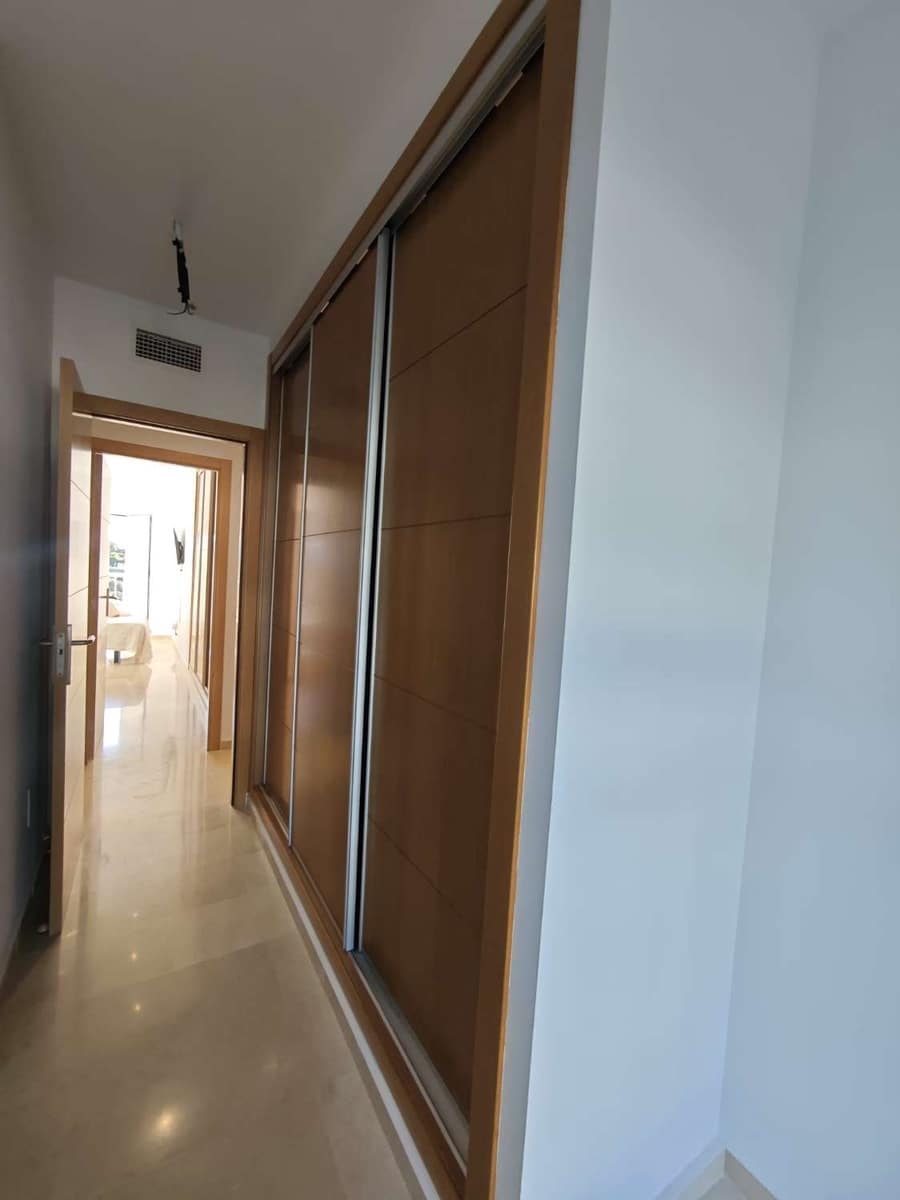 Piso de 3 habitaciones en Caleta de Vélez en venta con piscina garaje - 400.000 € (Ref: 10011829)