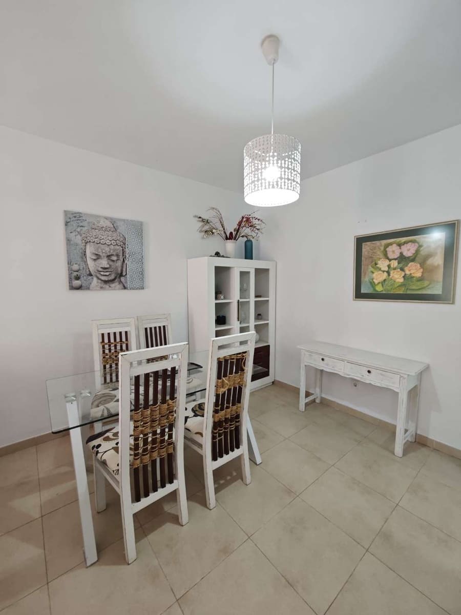 3 bedroom Flat for sale in Torre del Mar with pool garage - € 409,900 (Ref: 10011830)