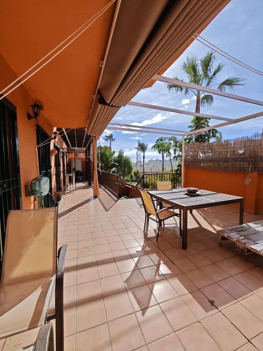 3 bedroom Flat for sale in Torre del Mar with pool garage - € 409,900 (Ref: 10011830)
