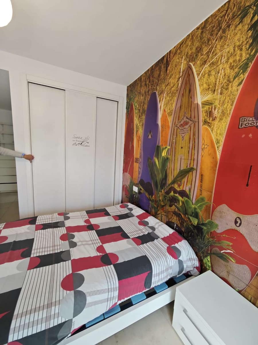 3 bedroom Flat for sale in Torre del Mar with pool garage - € 409,900 (Ref: 10011830)