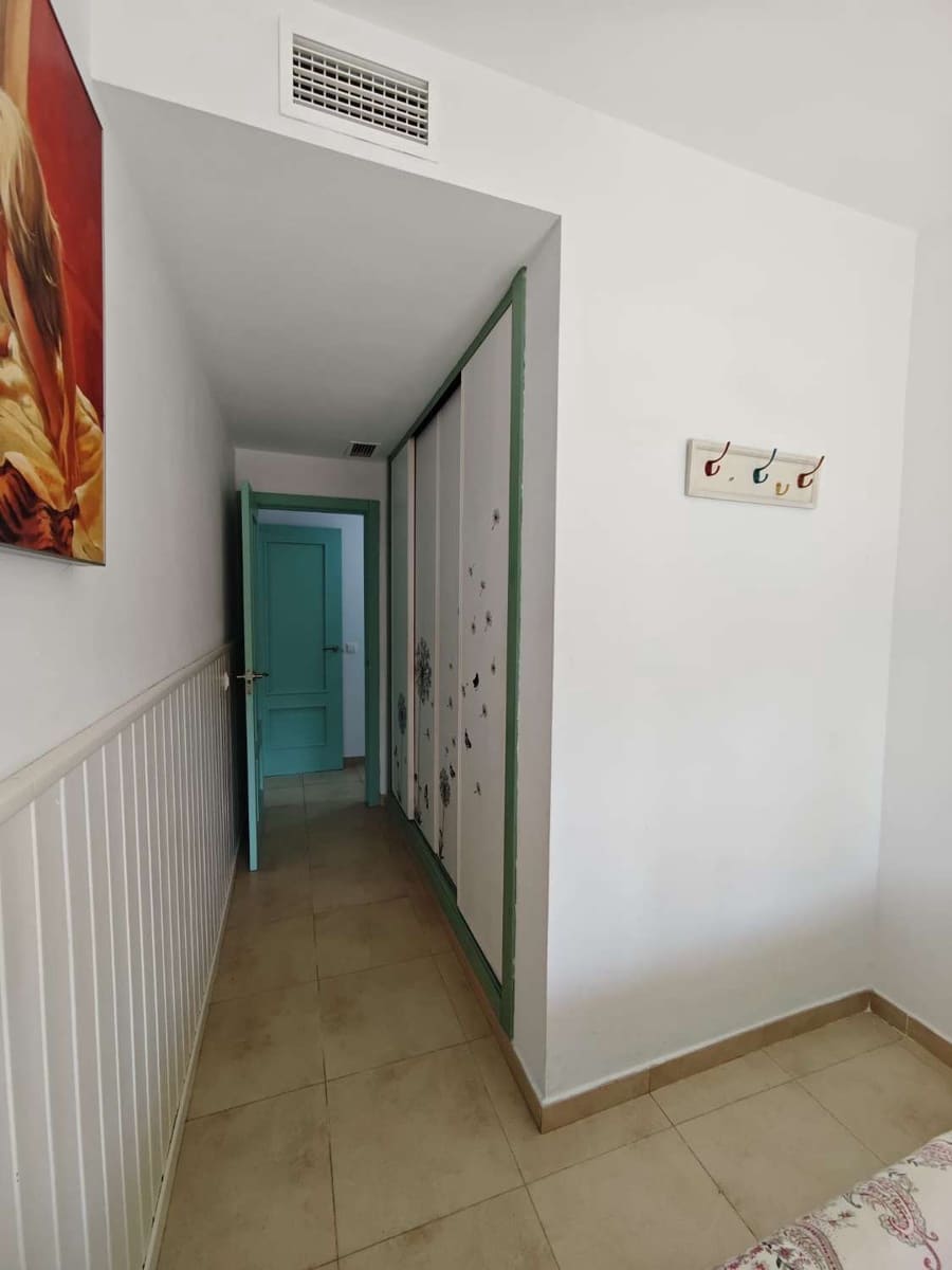 3 bedroom Flat for sale in Torre del Mar with pool garage - € 409,900 (Ref: 10011830)