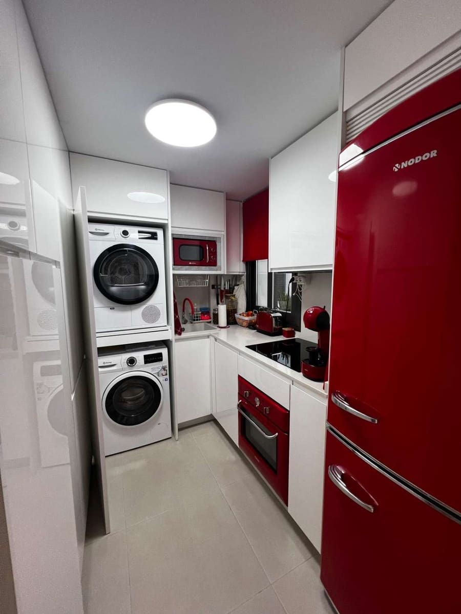 2 bedroom Flat for sale in Almayate with pool garage - € 444,900 (Ref: 10011831)