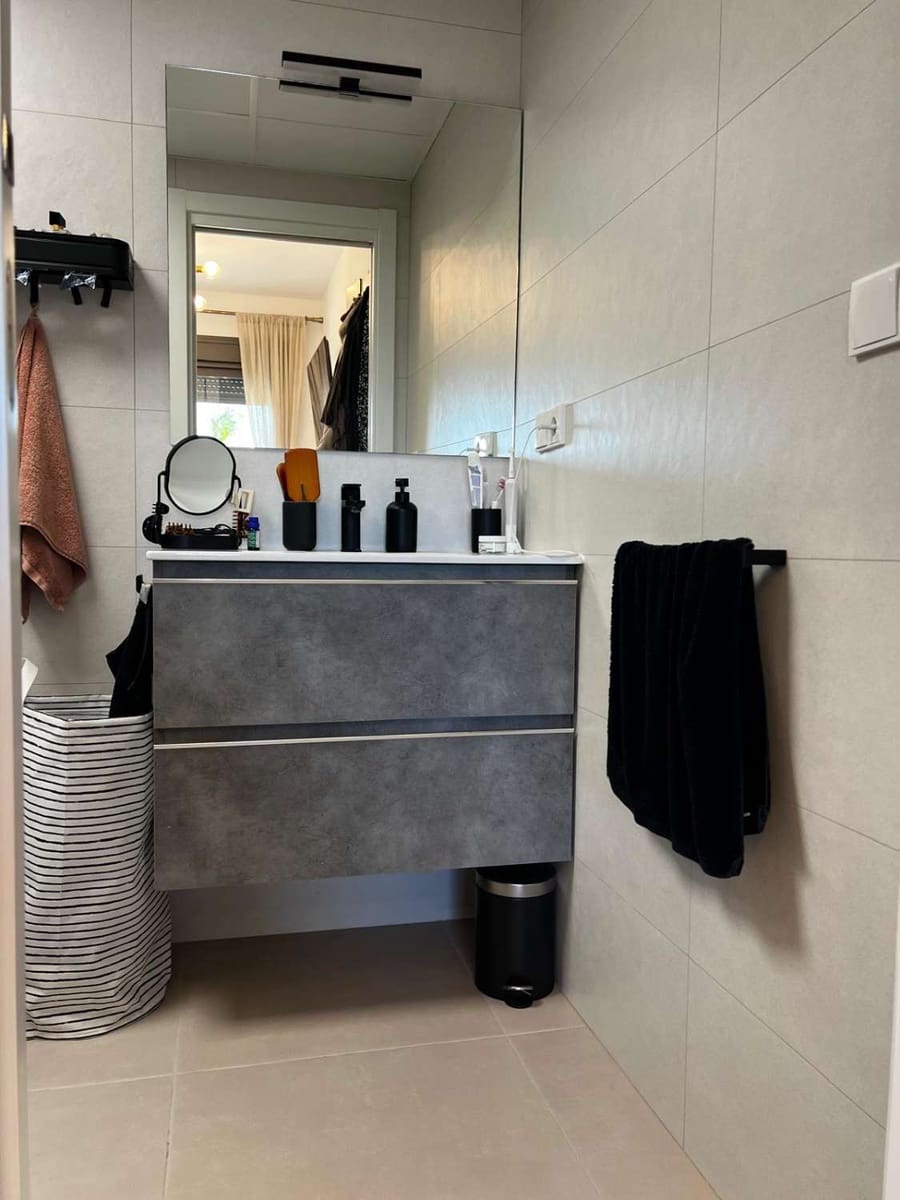 2 bedroom Flat for sale in Almayate with pool garage - € 444,900 (Ref: 10011831)