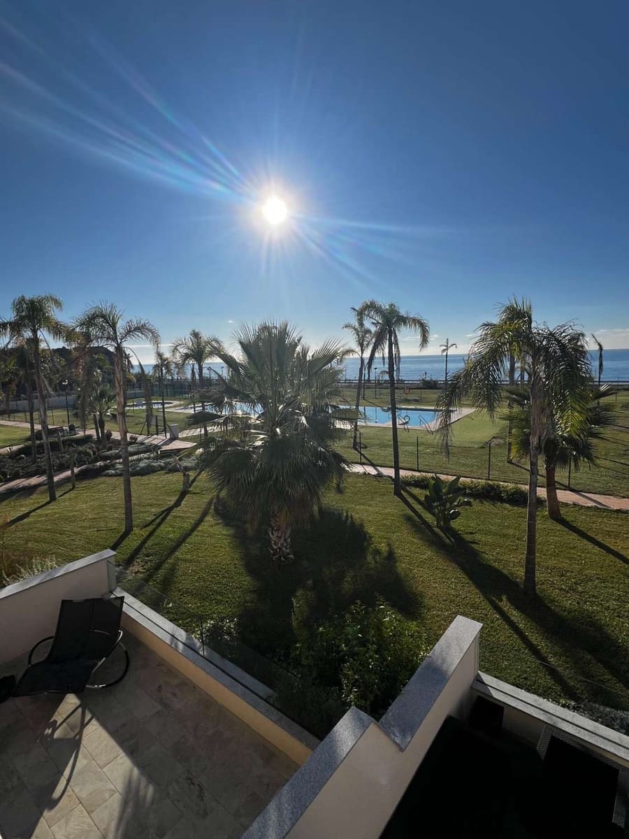 2 bedroom Flat for sale in Almayate with pool garage - € 444,900 (Ref: 10011831)