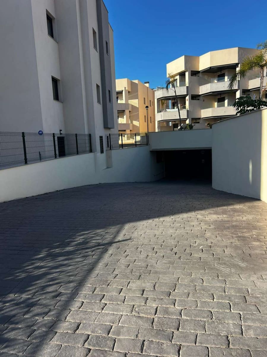 2 bedroom Flat for sale in Almayate with pool garage - € 444,900 (Ref: 10011831)