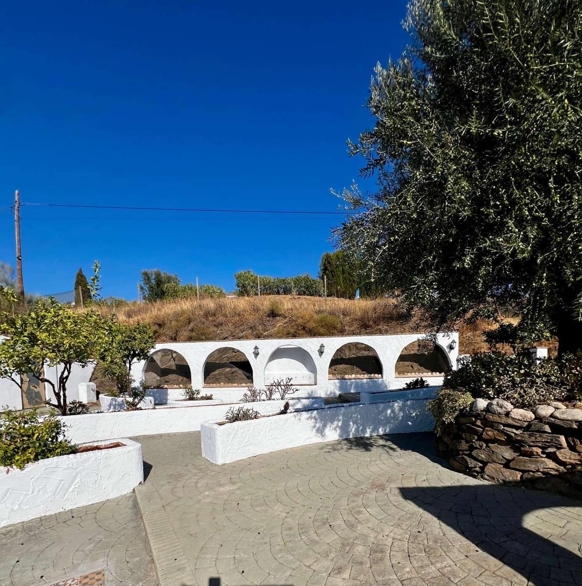 3 bedroom Villa for sale in Vinuela with pool - € 475,000 (Ref: 10011832)