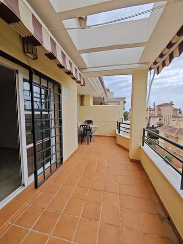 Piso de 4 habitaciones en Caleta de Vélez, Vélez-Málaga en venta con piscina garaje - 370.000 € (Ref: 10011833)