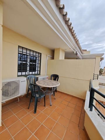 Piso de 4 habitaciones en Caleta de Vélez, Vélez-Málaga en venta con piscina garaje - 370.000 € (Ref: 10011833)