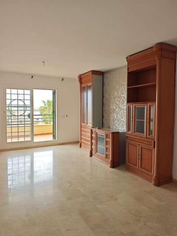 Piso de 4 habitaciones en Caleta de Vélez, Vélez-Málaga en venta con piscina garaje - 370.000 € (Ref: 10011833)