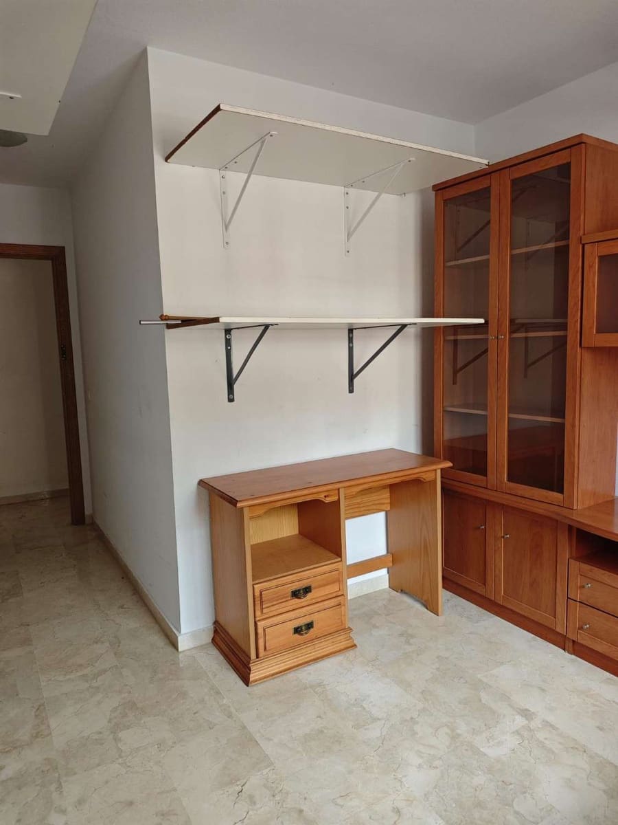 Piso de 4 habitaciones en Caleta de Vélez en venta con piscina garaje - 370.000 € (Ref: 10011833)