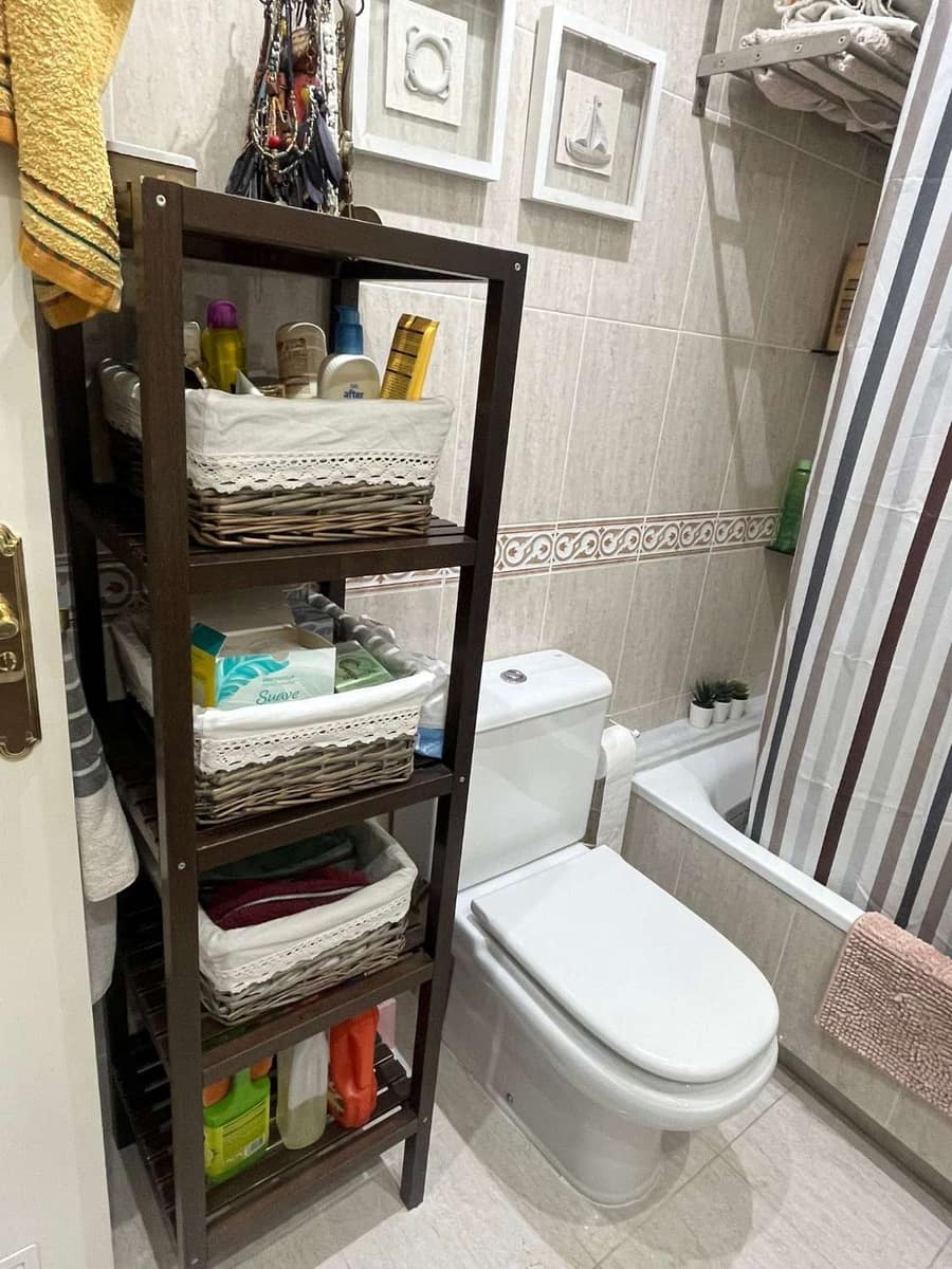 4 sypialnia Willa na sprzedaż w Torre del Mar z basenem garażem - 485 000 € (Ref: 10011834)