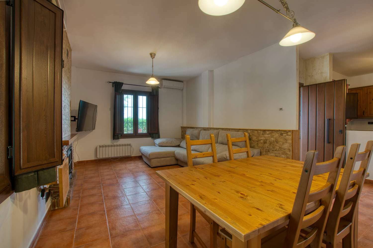 3 sypialnia Finka/Dom wiejski na sprzedaż w Periana z basenem garażem - 380 000 € (Ref: 10011836)