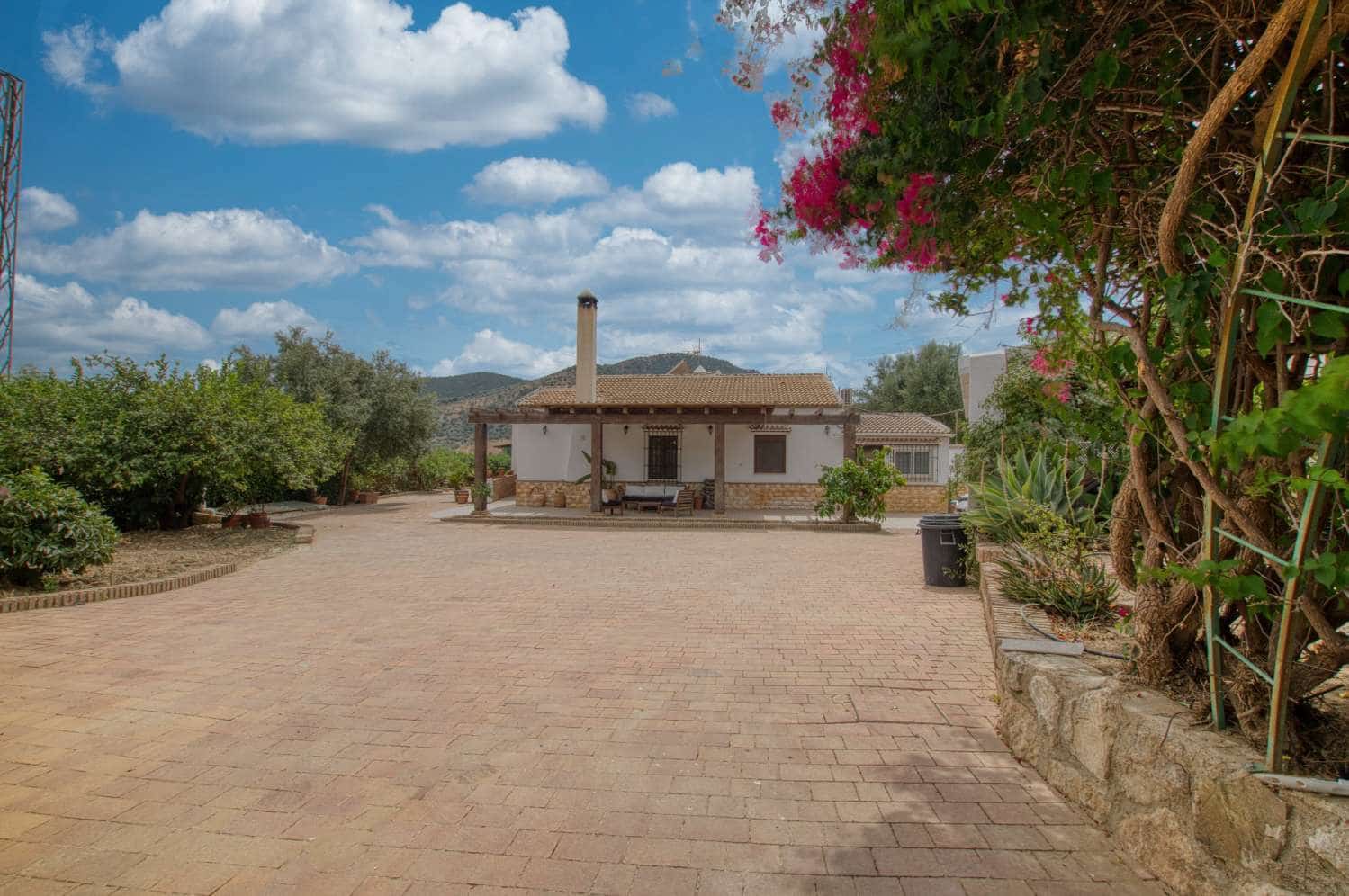 3 bedroom Villa for sale in Mondron with pool - € 380,000 (Ref: 10011837)