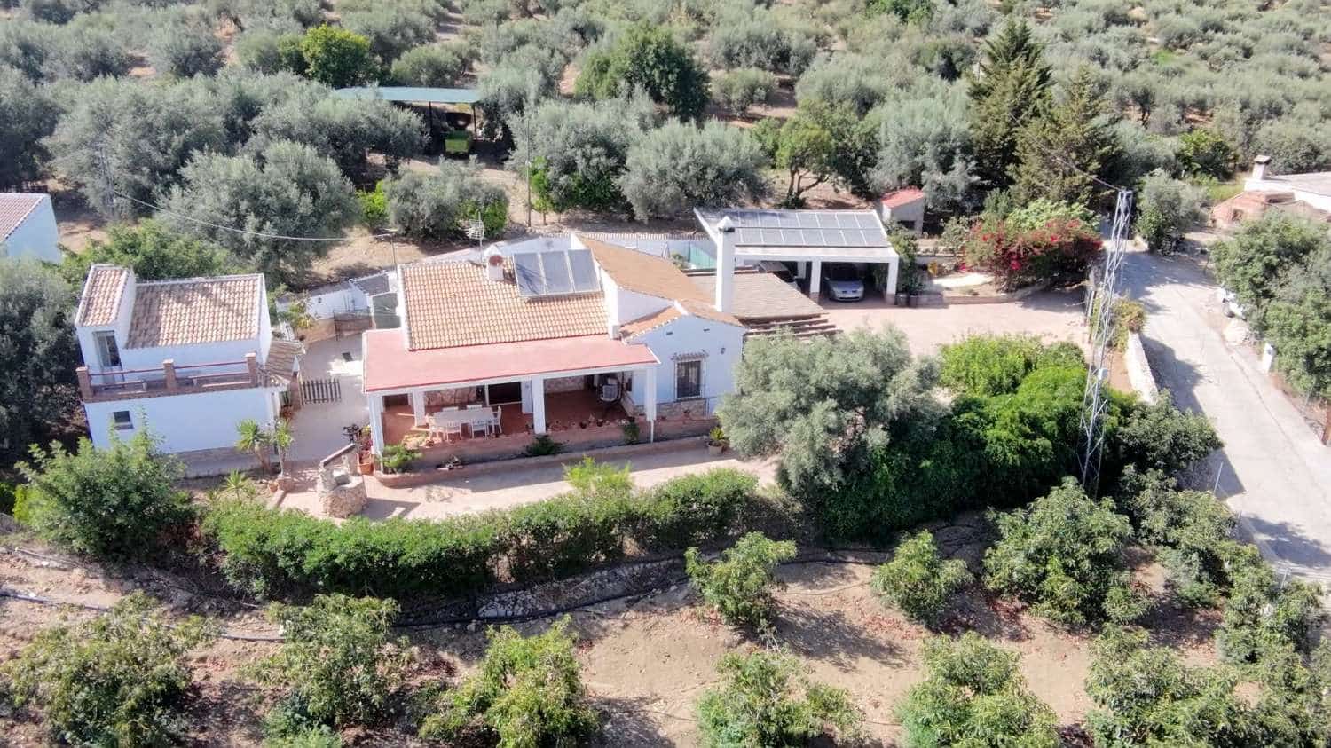 3 bedroom Villa for sale in Mondron with pool - € 380,000 (Ref: 10011837)