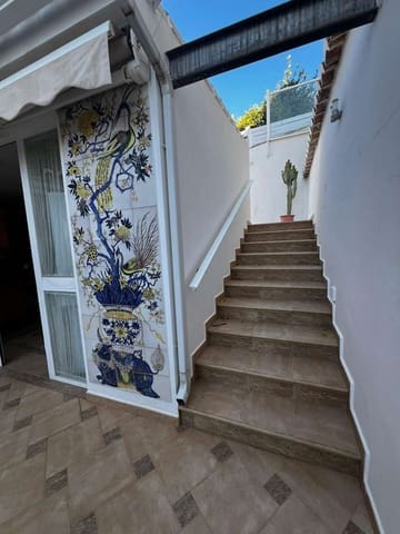 5 sypialnia Willa na sprzedaż w Caleta de Vélez, Vélez-Málaga z garażem - 850 000 € (Ref: 10011838)