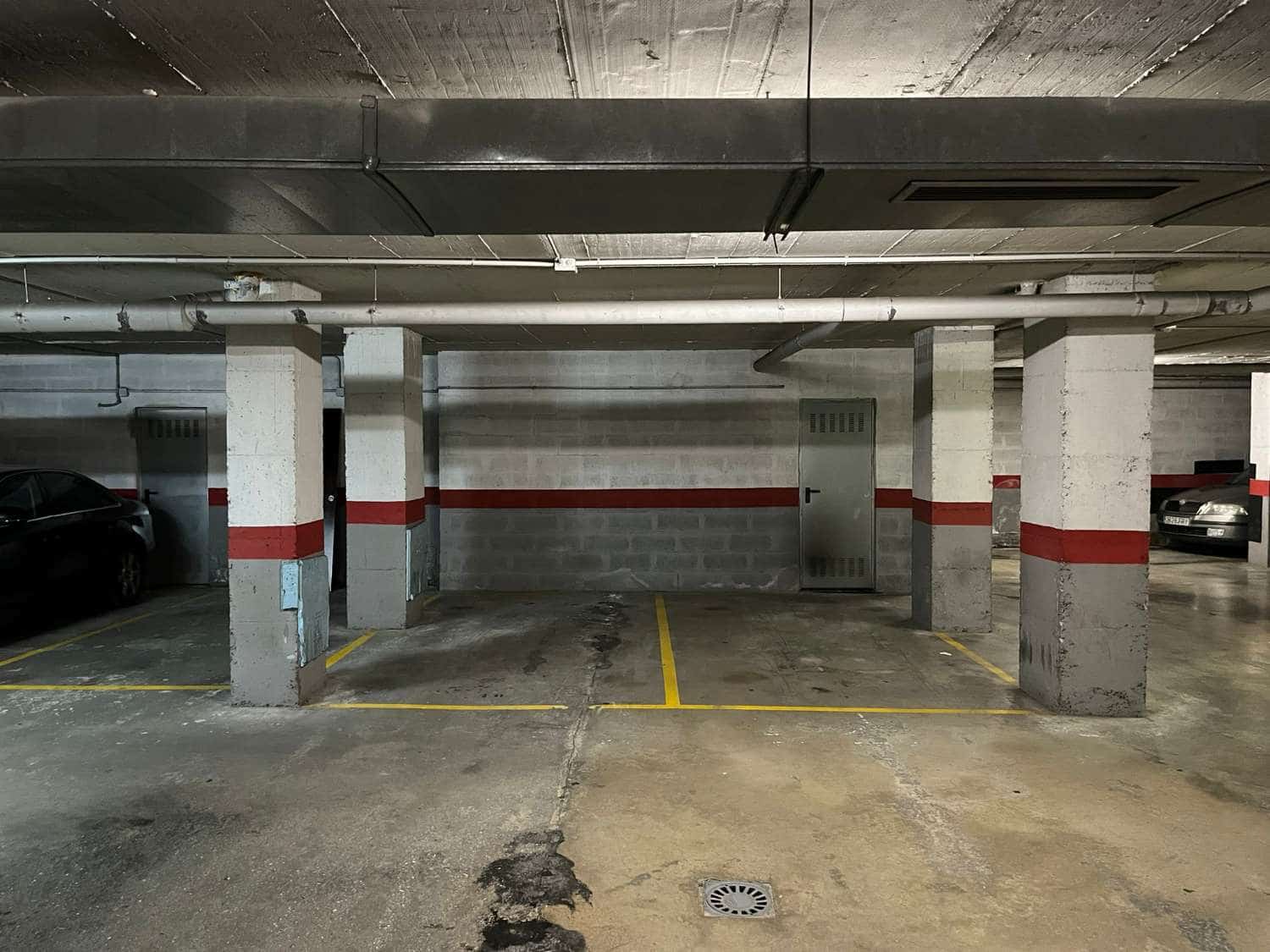 Garage till salu i Velez-Malaga - 26 000 € (Ref: 10011839)