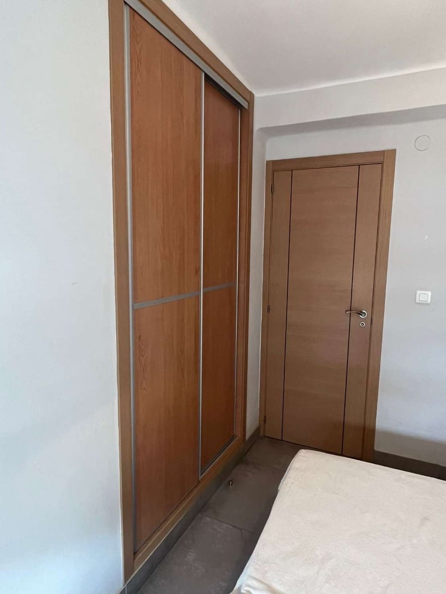3 bedroom Flat for sale in Torre del Mar with garage - € 328,000 (Ref: 10011840)
