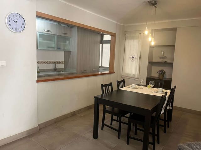 3 bedroom Flat for sale in Torre del Mar, Vélez-Málaga with garage - € 328,000 (Ref: 10011840)