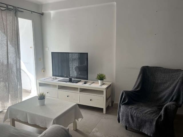 3 bedroom Flat for sale in Torre del Mar, Vélez-Málaga with garage - € 328,000 (Ref: 10011840)