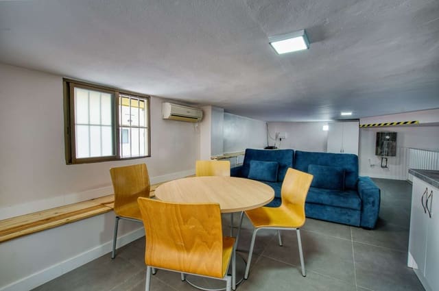 Local Comercial en Vélez-Málaga en venta - 155.000 € (Ref: 10011842)